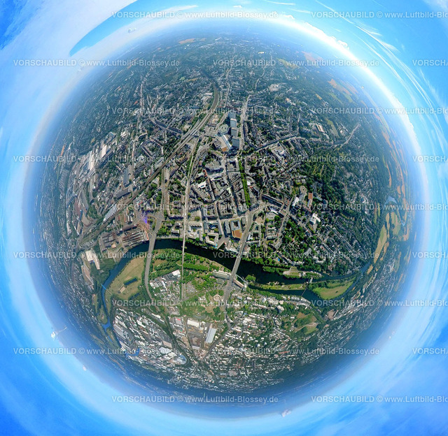Muelheim20220712_05 | Luftbild, City mit Schloss Broich am Fluss Ruhr, Ruhrschleuse und Ruhrinsel, Fisheye Aufnahme, Fischaugen Aufnahme, 360 Grad Aufnahme, Altstadt I, Mülheim an der Ruhr, Ruhrgebiet, Nordrhein-Westfalen, Deutschland