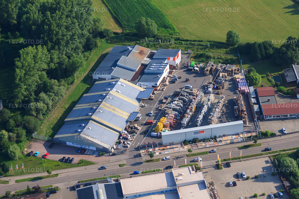 Luftbild: Industriegebiet Horst, Union Bauzentrum im Ortsteil Minderslachen in Kandel im Bundesland Rheinland-Pfalz in Deutschland. Foto: IMG_50930.jpg vom 04.07.2012 durch Werner Riehm/FLY-FOTO.de