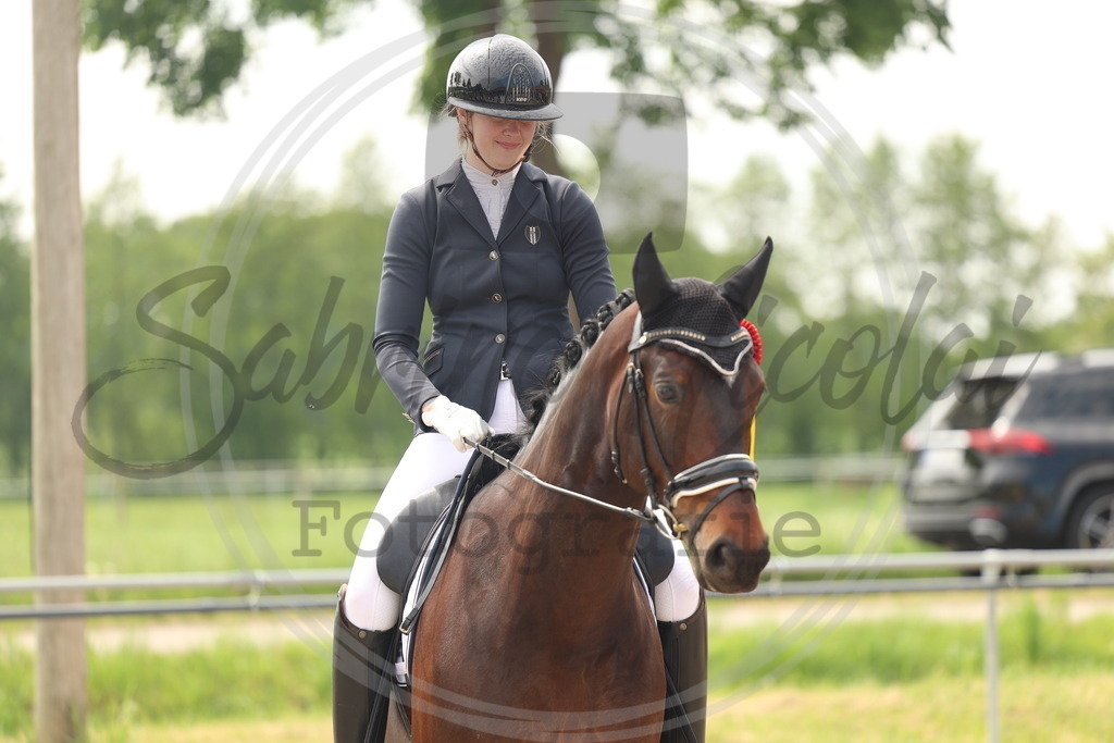 994A6994 | sabrinanicolaifotografie - Realisiert mit Pictrs.com