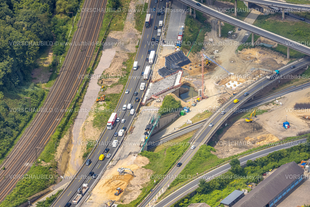 Duisburg250703078Mitte | Luftbild, Kaiserberg Autobahnkreuz mit Großbaustelle, Duissern, Duisburg, Ruhrgebiet, Nordrhein-Westfalen, Deutschland
