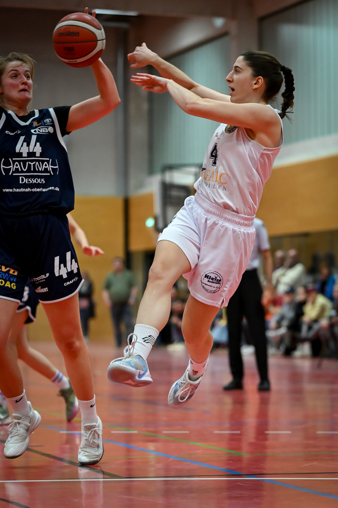 gml_048 | Fotos von Basketballspielen aus dem Raum NRW fotografiert von Gero Mueller-Laschet und Daniel Schaefer - Realisiert mit Pictrs.com