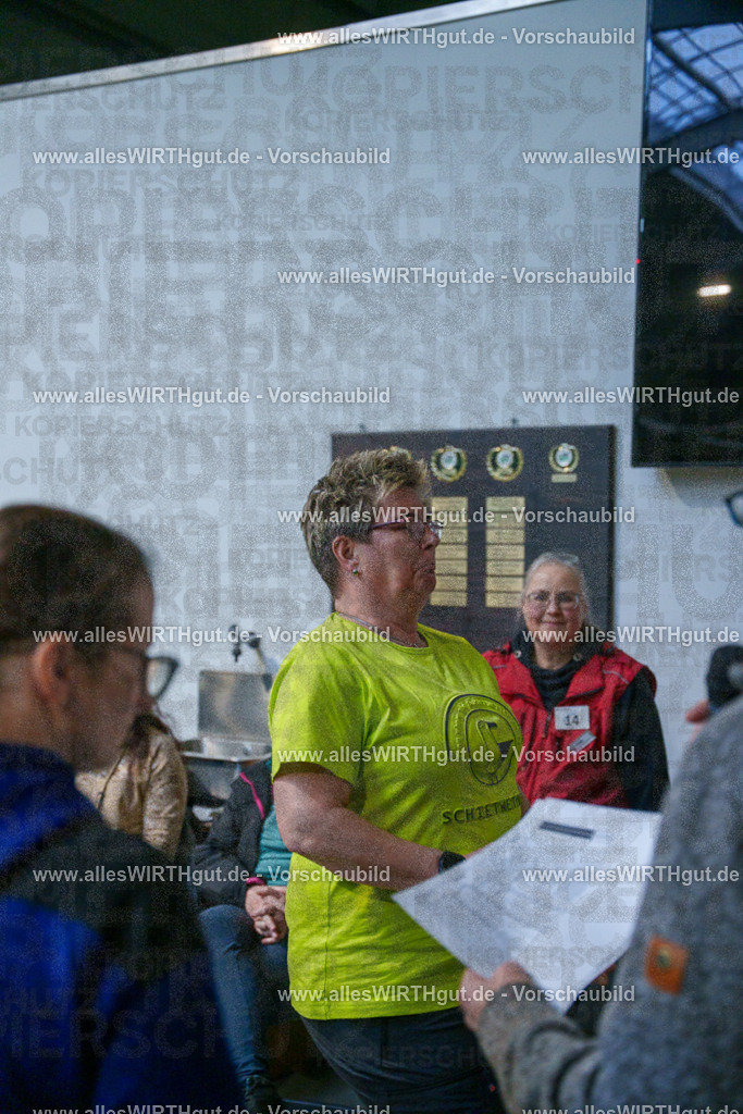 7R501483 | Professionelle Tierfotografie in Mönchengladbach von Daniel Wirth (allesWIRTHgut). Liebevolle & natürliche Bilder von Hunden & Katzen für unvergessliche Erinnerungen.