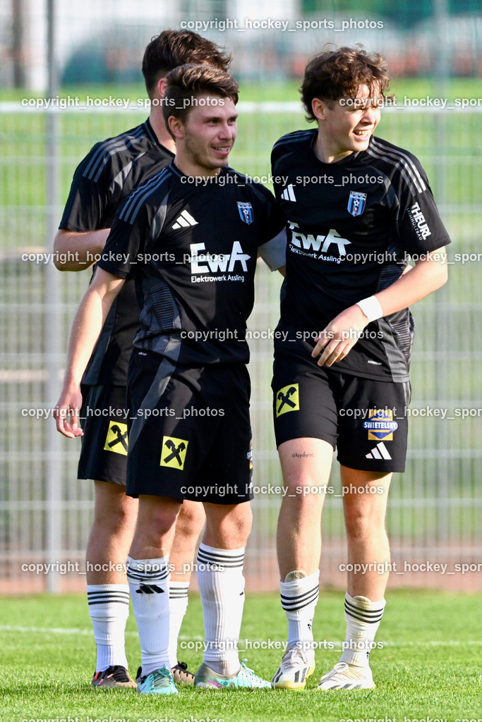 SC Landskron vs. Thal Assling  | #27 Dominik Klaus Kofler Thal Assling, #11 Pascal Oliver Kofler Thal Assling, #18 Oliver Gomig Thal Assling, Jubel Thal  Assling, SC Landskron vs. Thal Assling , SC Landskron vs. Thal Assling  am 09.08.2024 in Villach (Sportanlage Landskron), Austria, (Photo by Bernd Stefan)