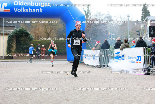 AMLA3355 | Bildershop "Sportfotograf-Oldenburg" mit Fotos von Sportevents in Oldenburg und Umzu. - Realisiert mit Pictrs.com