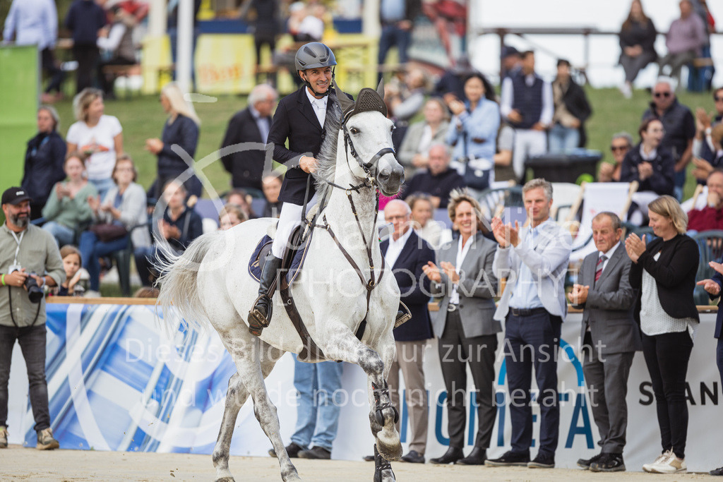 230730_BHO_GrosserPreis-607 | Deine schönsten Turniermomente als professionelle Fotos! Entdecke hochwertige Pferdesport-Fotografie im Online-Shop. Jetzt Fotos finden & bestellen!