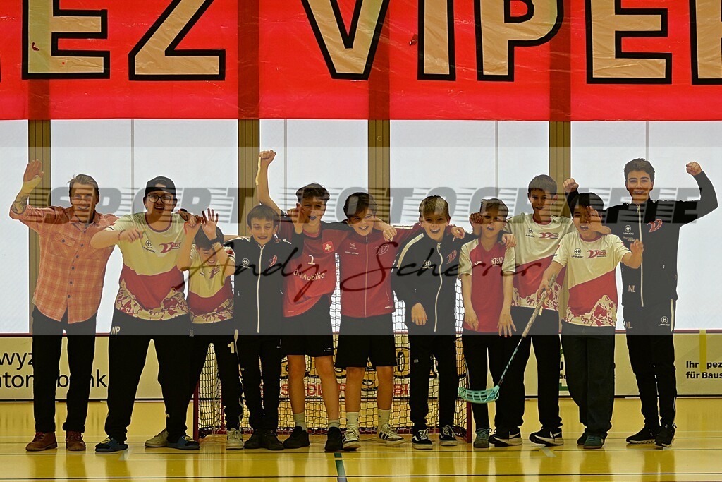 aaaaDSC_6444 | Kaufen Sie Sportbilder im Onlineshop von Andy Scherrer Sportfotografie. Faszinierende Bilder von Sportevents aus der ganzen Schweiz. Fussball, Frauenfussball, Unihockey, Handball, Schwingen und weiteren Sportarten. - Realisiert mit Pictrs.com