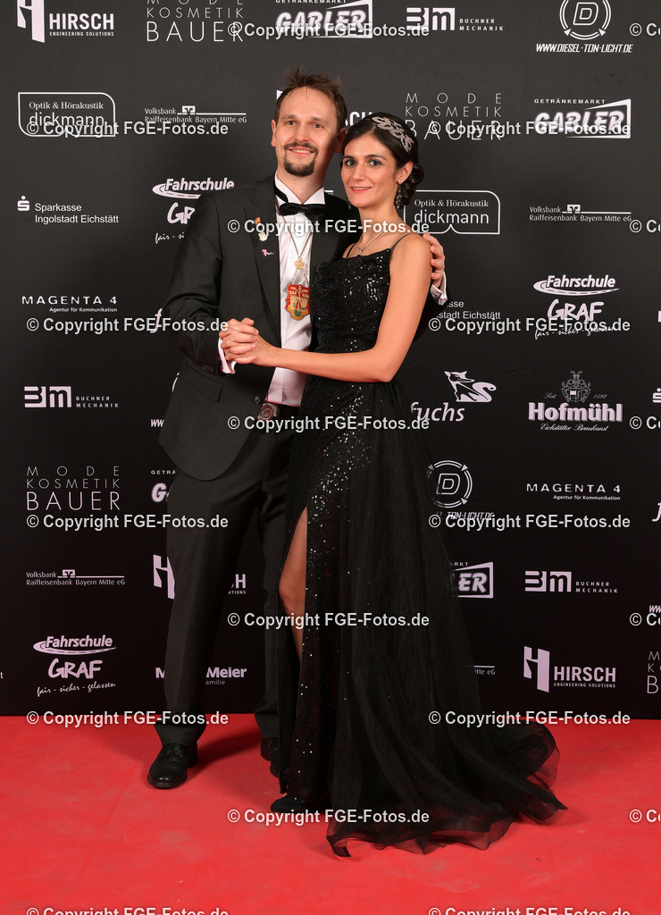 20240114-fge-fotos-0414 | Eröffnungsball der FGE am 14.01.2024 im Alten Stadttheater in Eichstätt. - Realisiert mit Pictrs.com