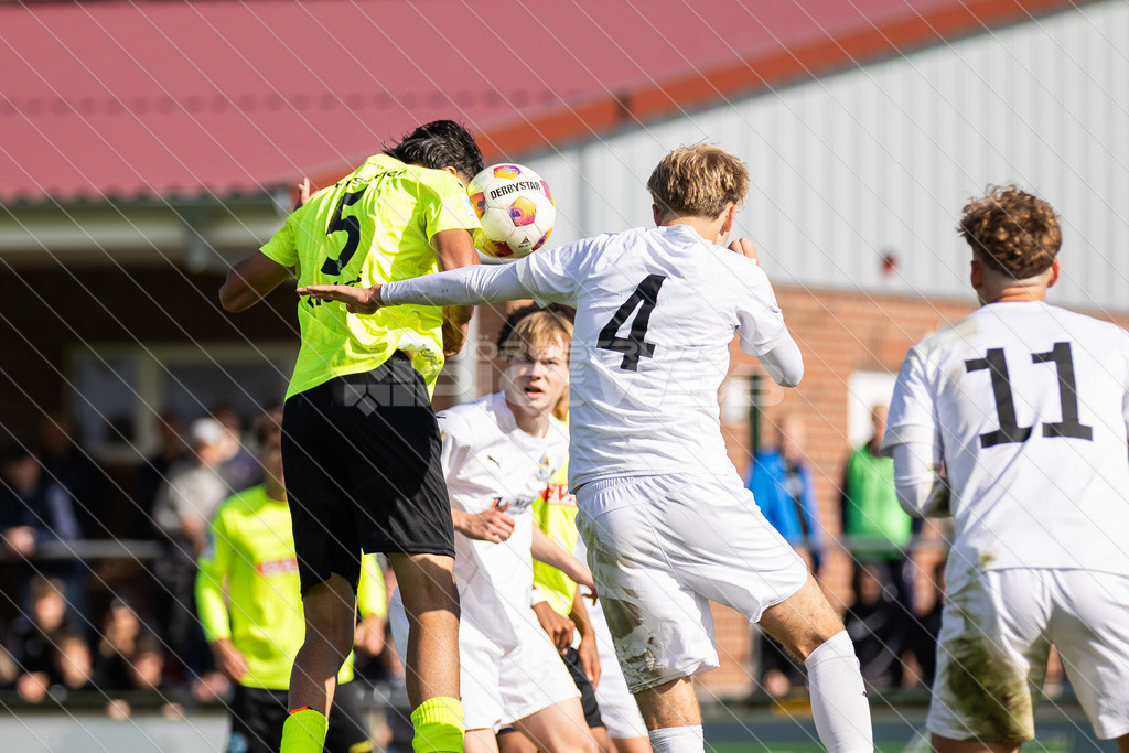 20251003_Picselweb-Fotografie_1R3_1731 | DFB Pokal 2. Runde, JFV A/O/B/H/H - SV Stuttgarter Kickers, Foto: Jörg Struwe - picselweb.de - Realisiert mit Pictrs.com