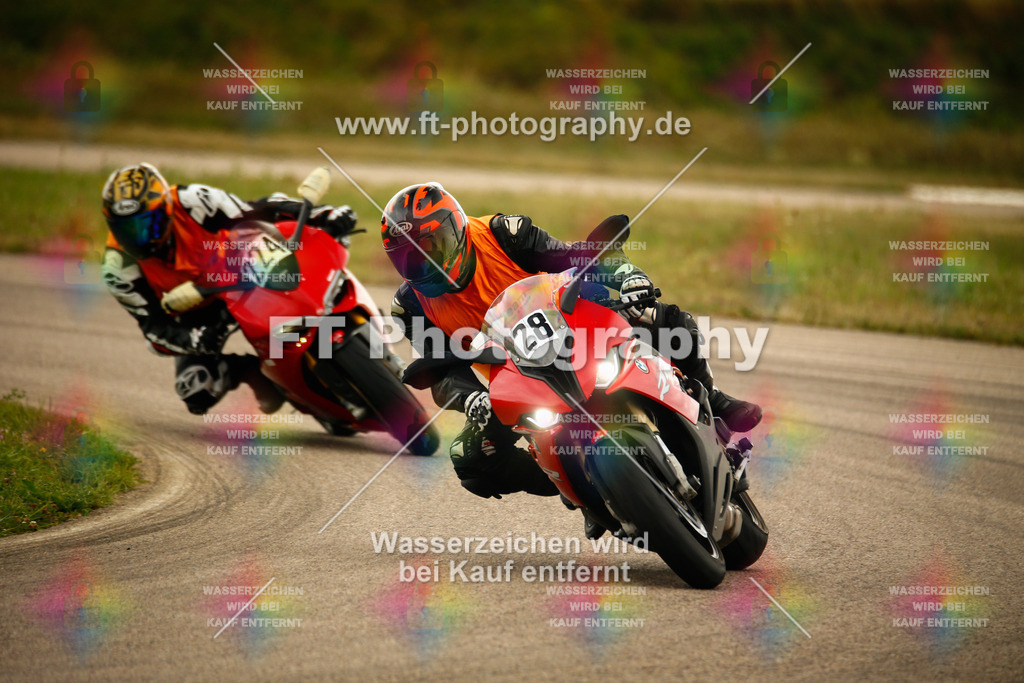 _MOT7705 | Hier findet Ihr Bilder von Touristenfahrten auf der Nürburgring Nordschleife oder von anderen Veranstaltungen die ich besucht habe. Viel Spass beim Durch Schauen 