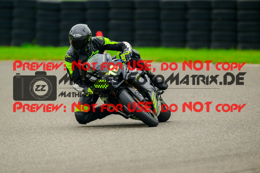 MaZZes_Fotomatrix_20241003_6007705_3537 | GELB