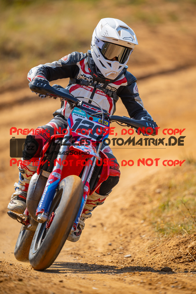 MaZZes-Fotomatrix-20260815-605145 | ROOKIES