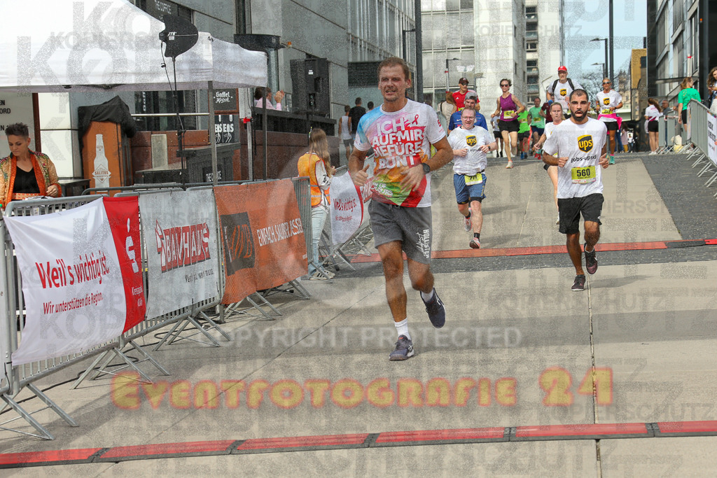 250920_1326_EX1_4581 | Sportfotografie im Rhein-Sieg Kreis, Köln, Bonn, NRW, Rheinland Pfalz, Hessen, etc. Unser Tätigkeitsfeld umfasst den Laufsport vom Volkslauf über den Marathon, Duathlon, Triathon bis zum Ultralauf wie Kölnpfad Ultra oder Schindertrail.