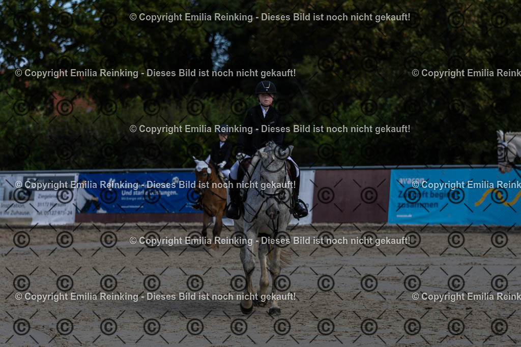 CL5A1975 | Emilia Reinking Fotografie - Realisiert mit Pictrs.com