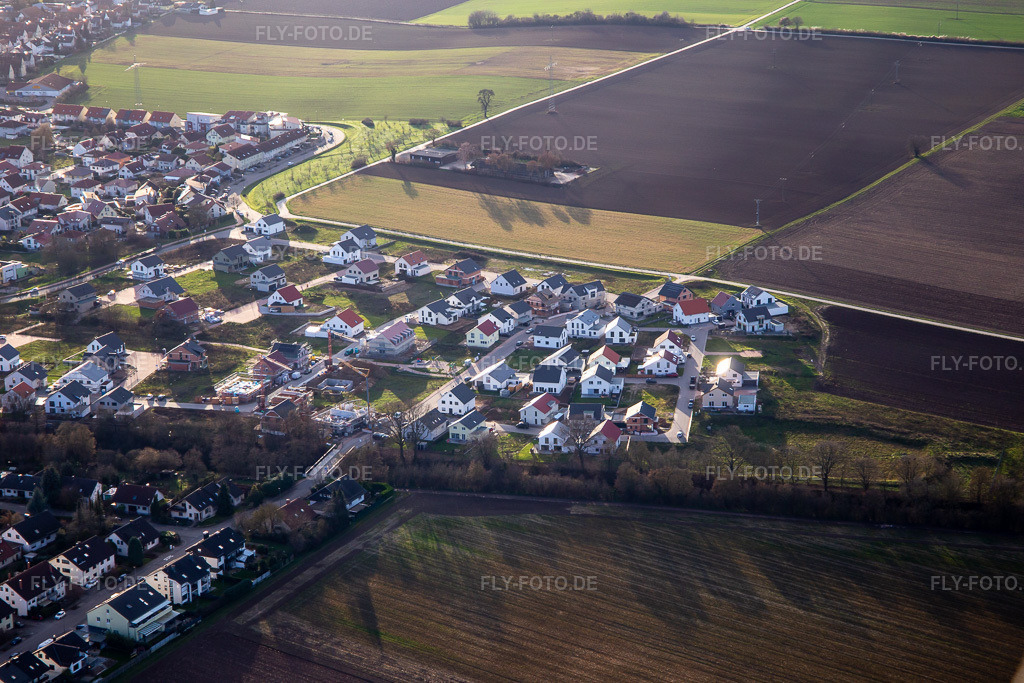 Luftbild: Neubaugebiet K2 in Kandel im Bundesland Rheinland-Pfalz in Deutschland. Foto: IMG_135772.jpg vom 03.01.2023 durch Werner Riehm/FLY-FOTO.de