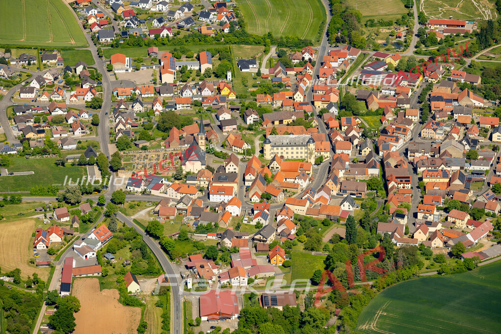 luftbild-maps-oberschwarzach-luftbild-agentur-1270-jahr-2025 | Luftaufnahme der Stadt Oberschwarzach - Die Luftaufnahme wurde 2025 vom UL-Flugzeug heraus erstellt ( keine Drohne ) - Hochauflösende Luftaufnahme - für professionelle Ausdrucke geeignet. Die Geschenkidee !Mit Lizenz und Bildrechte bestellbar