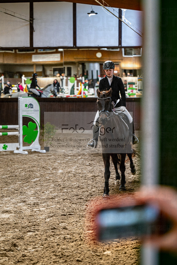 20240309-DOS_6448 | Entdecke hochwertige Reitturnierfotos von Foto Oger. Professionell, emotional und authentisch – jetzt Lieblingsmomente im Shop bestellen.Deutschlandweite Turnierfotografie. - Realisiert mit Pictrs.com