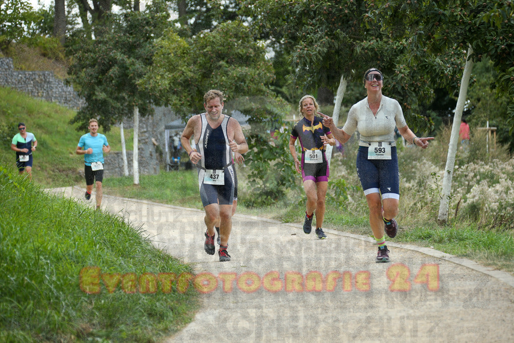 250824_1407_EX1_5009 | Sportfotografie im Rhein-Sieg Kreis, Köln, Bonn, NRW, Rheinland Pfalz, Hessen, etc. Unser Tätigkeitsfeld umfasst den Laufsport vom Volkslauf über den Marathon, Duathlon, Triathon bis zum Ultralauf wie Kölnpfad Ultra oder Schindertrail.