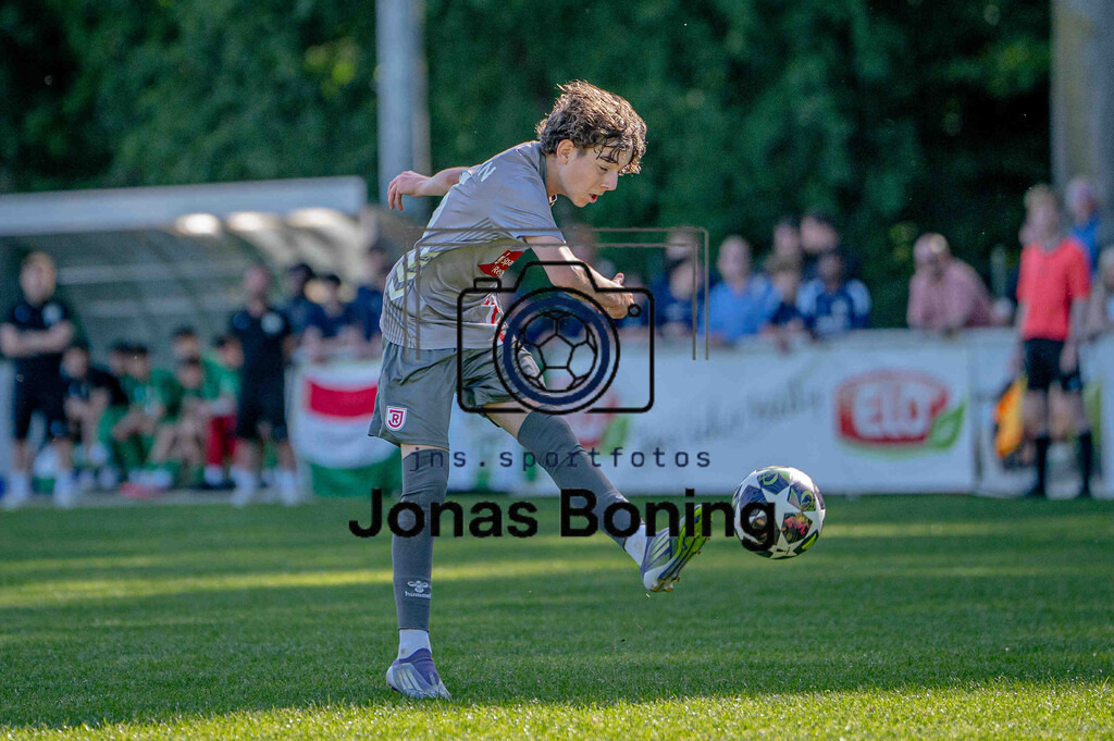 Fußball I C-Junioren I Saison 2025-2026 I Pfingsturnier Langförden I 16573 | jns.sportfotos - Realisiert mit Pictrs.com