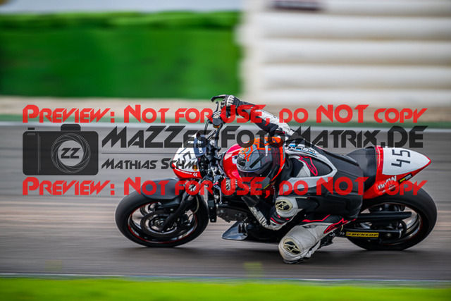 MaZZes_FotoMatrix_220925_2179 | TWIN CUP