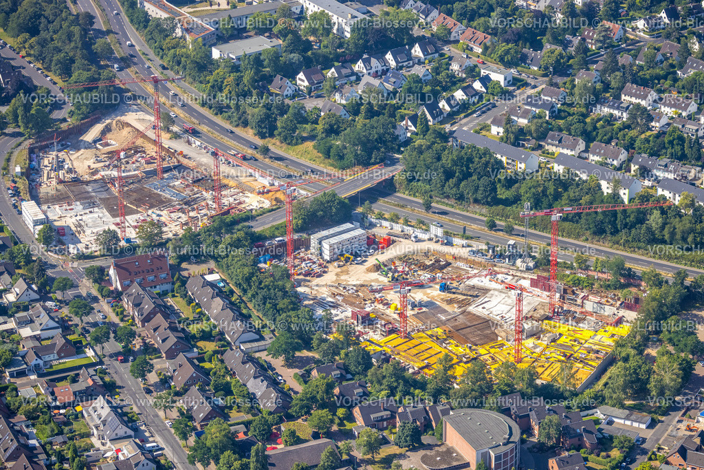 Duesseldorf220700466 | Luftbild, Baustelle nach Abriss von Fashion Häusern an der Danziger Straße für geplanten Neubau Wohnhäuser, Stockum, Düsseldorf, Rheinland, Nordrhein-Westfalen, Deutschland