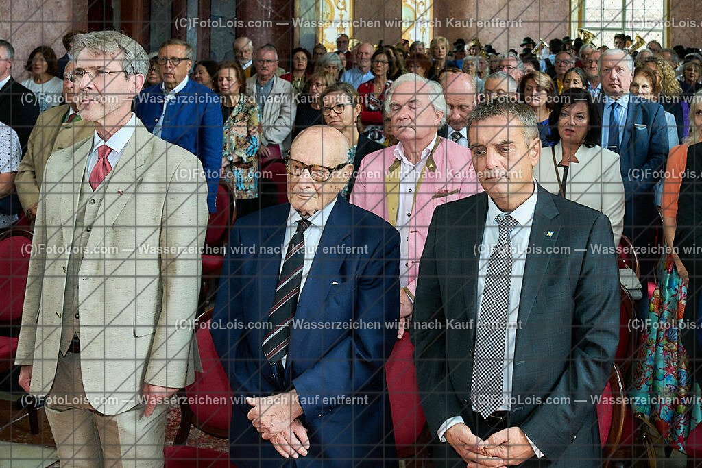 ALP0293_XXXIX_Chopin-Festival_Stadler-Kanitzer-Erber-Fallmann | (C)FotoLois.com, Alois Spandl, XXXIX. internationales CHOPIN-Festival in der Kartause Gaming, Eröffnung des Festivals mit Einmarsch der Goldhaubengruppe Lackenhof mit der Musikkapelle Gaming sowie den Ehrengästen und Eröffnungsansprachen in der Barockbibliothek, Fr 4. August 2023.