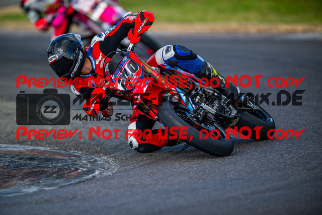 MaZZes_Fotomatrix_231014_3481 | S4