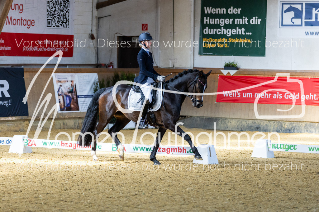 Sth-LPO25-DrR-L-283 | MomenTaufnahmen Pferdesportfotos