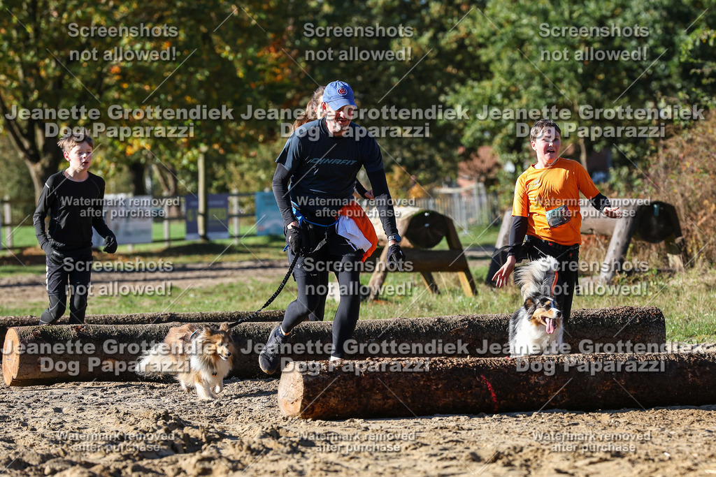 Dog Paparazzi - Strongdog 10-25-2036 | Dog Paparazzi Jeanette Grottendiek Fotografie & Videografie - Realisiert mit Pictrs.com