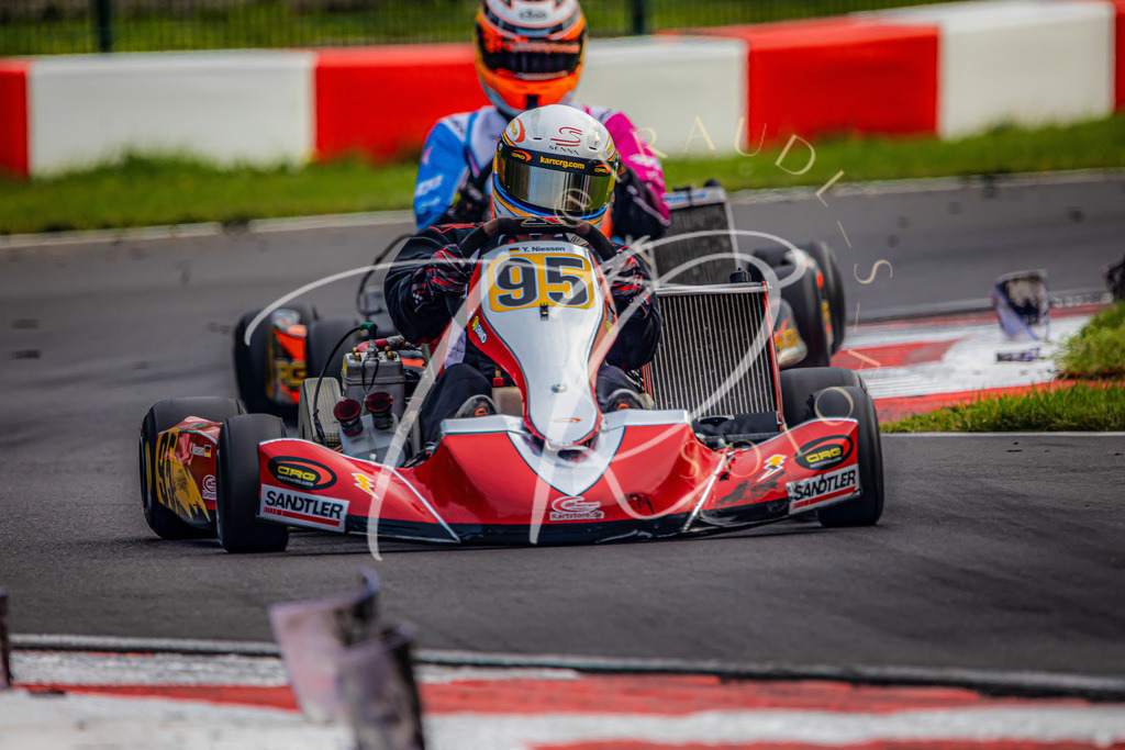 838FB132-01F0-4177-B36A-3D2EF80775A9 | traudl_s_fotos
