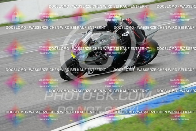 2025_08_04_PBK_11876 | Sportfotografie; SlowMotion; Video; Rennstrecke; Hafeneger; RSE; Speer; Trackday; Motorsportarena; Hockenheimring; Brno; Most; Barcelona; Valencia, Benny; Kaetzmer;