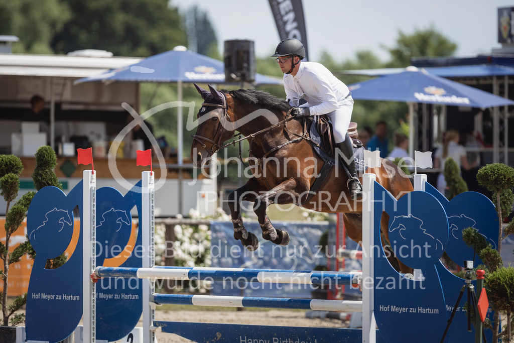 230625_PfSpTa_A1-Stil-2-433 | Deine schönsten Turniermomente als professionelle Fotos! Entdecke hochwertige Pferdesport-Fotografie im Online-Shop. Jetzt Fotos finden & bestellen!