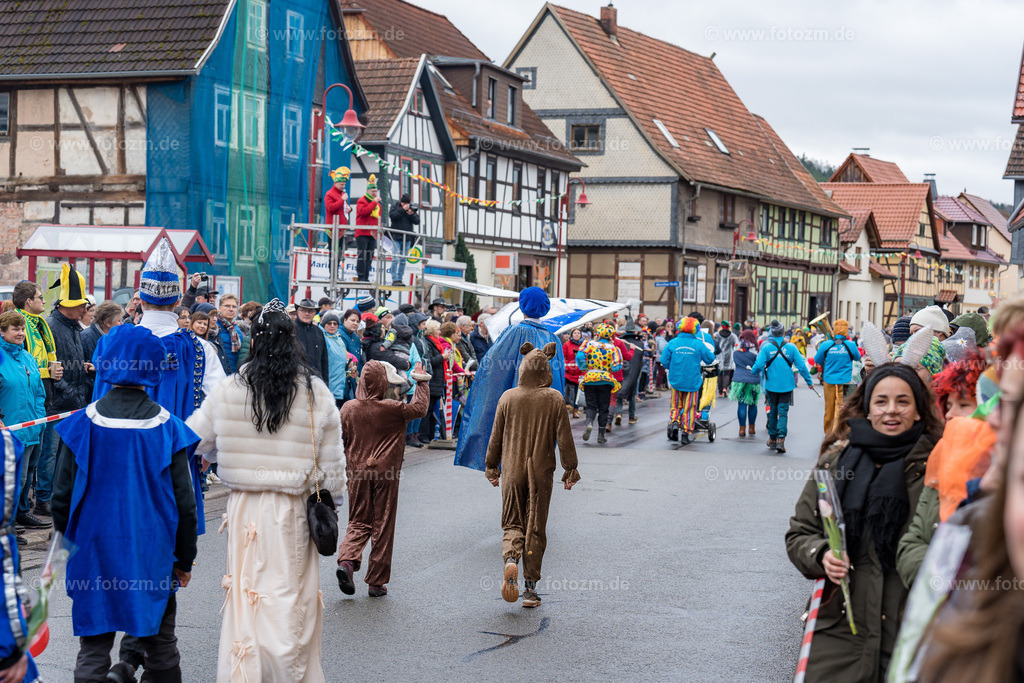 Festumzug_Benshausen_2023-0039 | Entdecken Sie die Schönheit von Veranstaltungen mit unserem Bildershop für professionelle Veranstaltungsfotos. Tauchen Sie ein in eine Welt voller lebendiger Bilder, die die Atmosphäre und die Emotionen von unvergesslichen Momenten einfangen. - Realisiert mit Pictrs.com