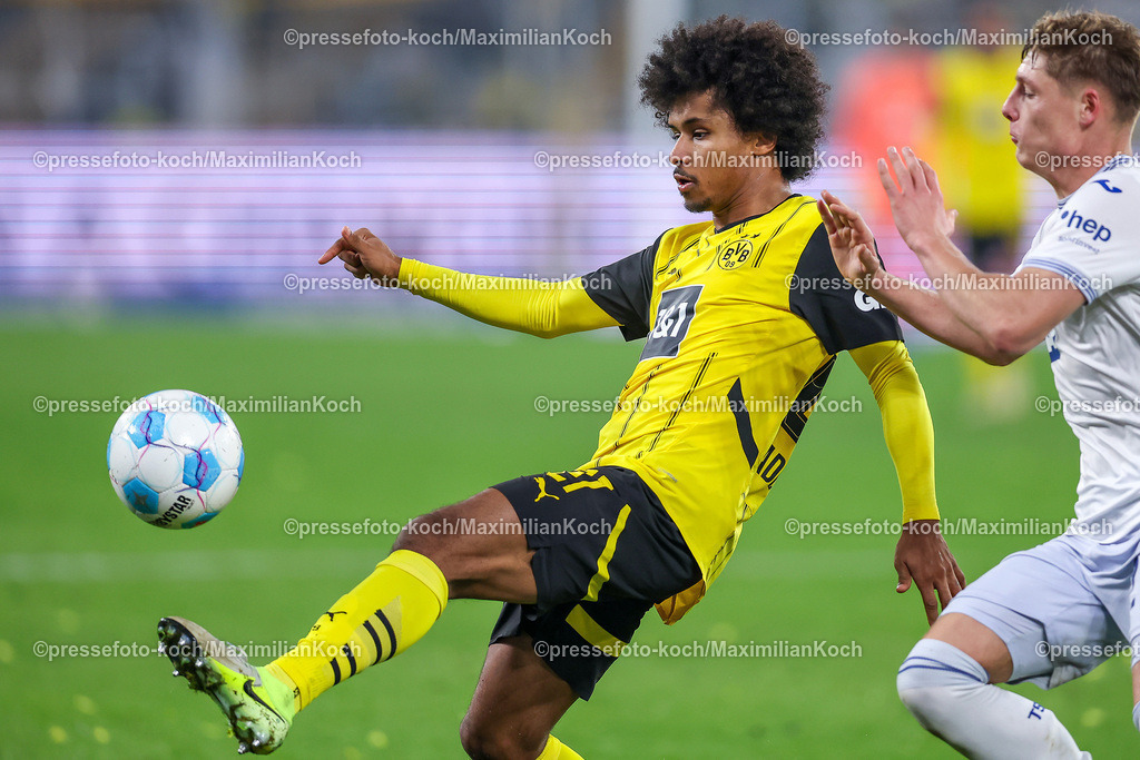BVB15122402254 | 15.12.2024, Fußball, Borussia Dortmund - TSG 1899 Hoffenheim, 1. Fußball Bundesliga, 14. Spieltag, Signal Iduna Park, Saison 2024 2025: Karim Adeyemi (BVB #27)DFB regulations prohibit any use of photographs as image sequences and or quasi-video.