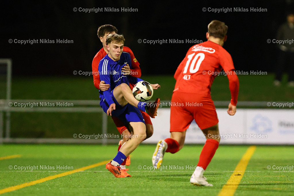 NH_FCKiliaKiel_TuSRotenhof_FlensOberliga_18032026 | #26 Philipp Spohn (FC Kilia Kiel), #18 Henry Grothkopp (TuS Rotenhof)Fußball I Herren I Flens Oberliga I Saison 2025-2026 I 18. Spieltag I FC Kilia Kiel - TuS Rotenhof I 18.03.2026 I Kilia Stadion