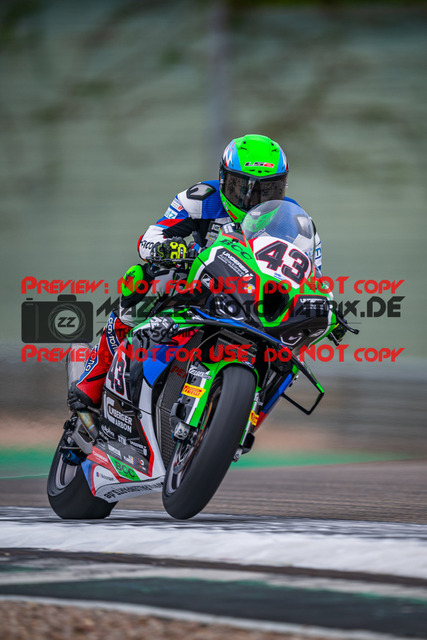 MaZZes_FotoMatrix_240503_6007705_5188 | SBK