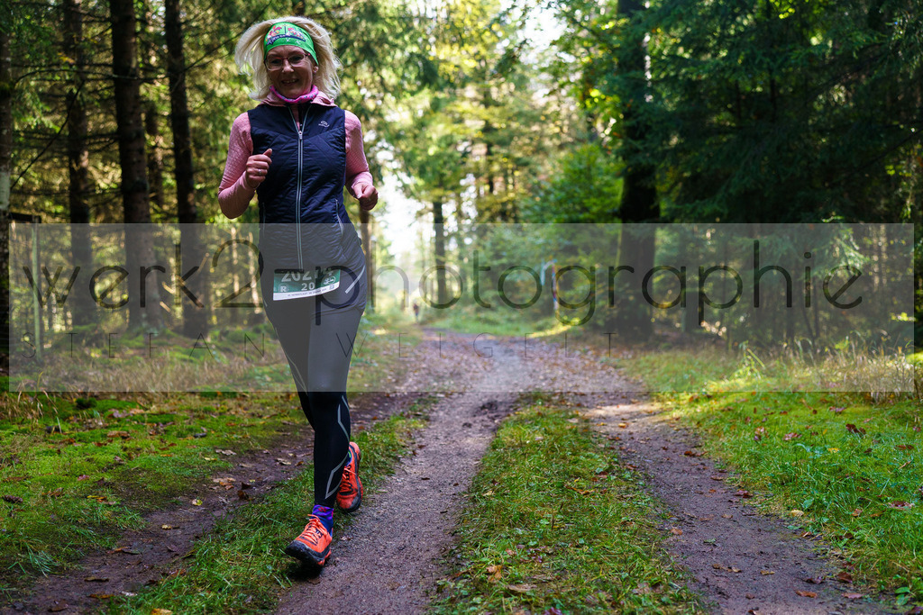 Herbstlauf 2024 | Rennsteig-Herbstlauf von Neuhaus am Rennweg nach Masserberg am 6. Oktober 2024