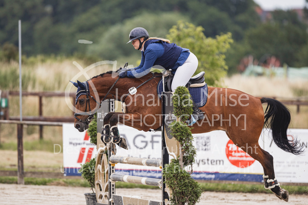 250627_PfSpTa_Stil-A1-162 | Deine schönsten Turniermomente als professionelle Fotos! Entdecke hochwertige Pferdesport-Fotografie im Online-Shop. Jetzt Fotos finden & bestellen!