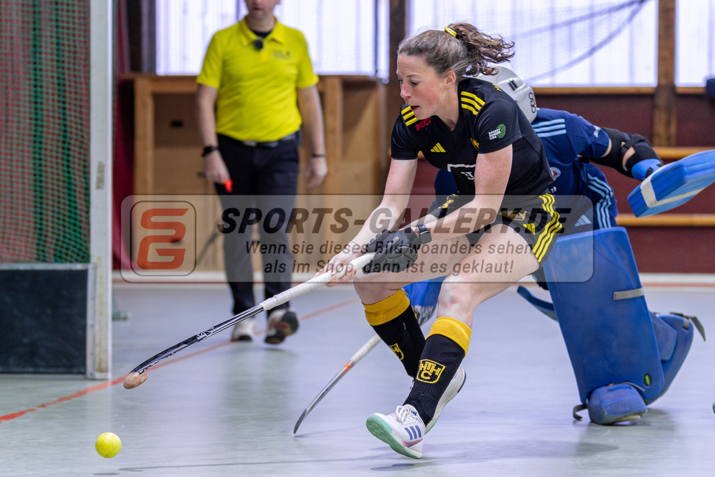 SM_2025-01-12_wD5_-86 | 1.Bundesliga Hallenhockey  (W) UHC - HTHC / 2:3 (2:1)