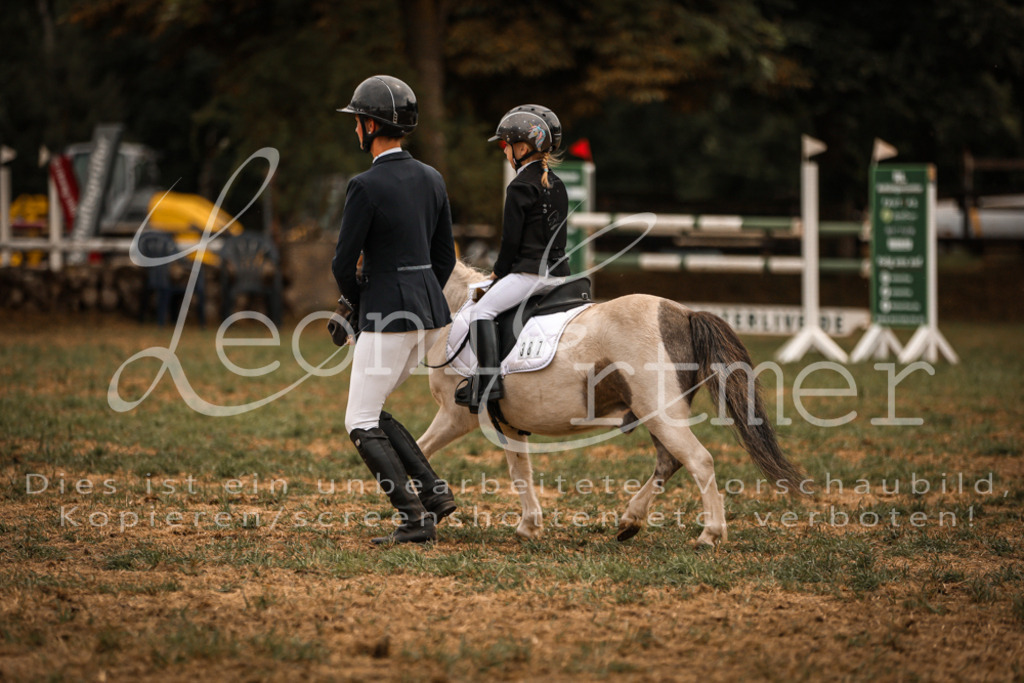 01.SoFZ00145 | Leoni Ertmer Photography - Realisiert mit Pictrs.com