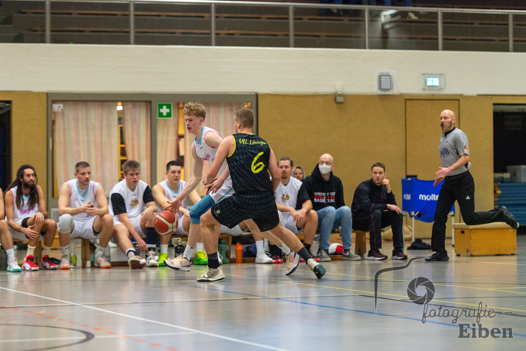 TSG Westerstede 3-VFL Löningen | TSG Westerstede 3 (weiß)-VFL Löningen (schwarz) am 14.01.2024; in Westerstede (Hössensporthalle), Photo: Philip Eiben 2023 - Realisiert mit Pictrs.com