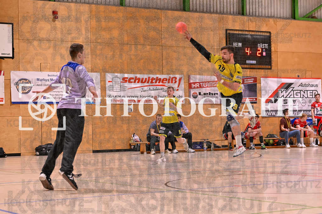 GER, SG Maulburg/Steinen - SG Koendringen/Teningen 2, Handball, Landesliga, 21. Spieltag, Saison 2023/2024, 23.03.2024 | Dominik Rigl (SG Koendringen/Teningen 2, #19), Tobias Leonhardt (SG Maulburg/Steinen, #12)

GER, SG Maulburg/Steinen - SG Koendringen/Teningen 2, Handball, Landesliga, 21. Spieltag, Saison 2023/2024, 23.03.2024

Foto: TH Fotografie/Thomas Hess