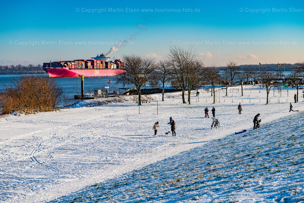 Altes Land Elbe Winter Schnee Deich_Elbe_ELS_0811300121 | Fotos aus den Touristenorten aus Norddeutschland. - Realisiert mit Pictrs.com