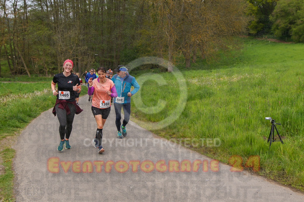 220501_1014_EV8_0148 | Sportfotografie im Rhein-Sieg Kreis, Köln, Bonn, NRW, Rheinland Pfalz, Hessen, etc. Unser Tätigkeitsfeld umfasst den Laufsport vom Volkslauf über den Marathon, Duathlon, Triathon bis zum Ultralauf wie Kölnpfad Ultra oder Schindertrail.