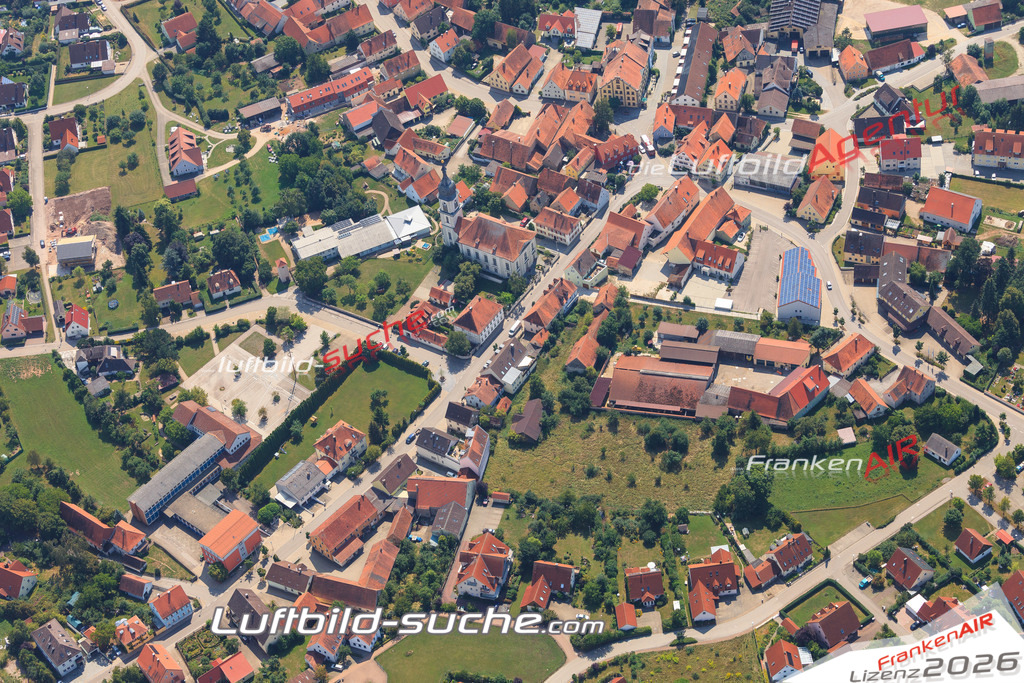 Luftbild von Triesdorf Weidenbach - Luftaufnahme wurde 2015 von https://frankenair.de mittels Flugzeug (keine Drohne) erstellt - die Geschenkidee