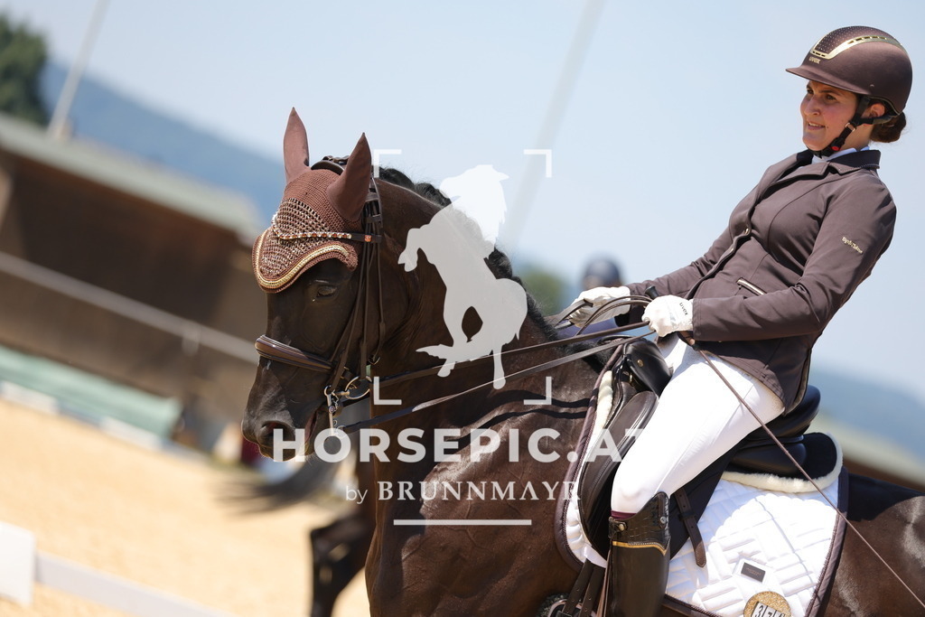 0P6A0824 | Willkommen bei Brunnmayr - Design & Fotografie – Ihrem Spezialisten für Reitturniere und Pferdeveranstaltungen in Oberösterreich, Salzburg und Bayern! Seit über 17 Jahren sind wir leidenschaftlich dabei.