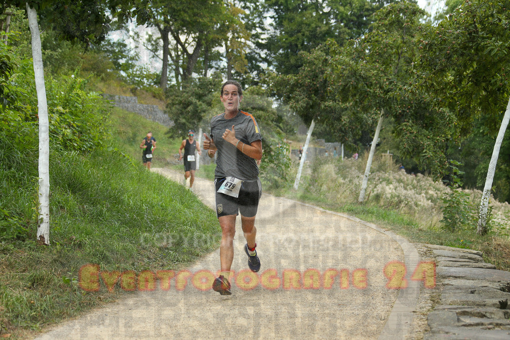250824_1422_EX1_5991 | Sportfotografie im Rhein-Sieg Kreis, Köln, Bonn, NRW, Rheinland Pfalz, Hessen, etc. Unser Tätigkeitsfeld umfasst den Laufsport vom Volkslauf über den Marathon, Duathlon, Triathon bis zum Ultralauf wie Kölnpfad Ultra oder Schindertrail.