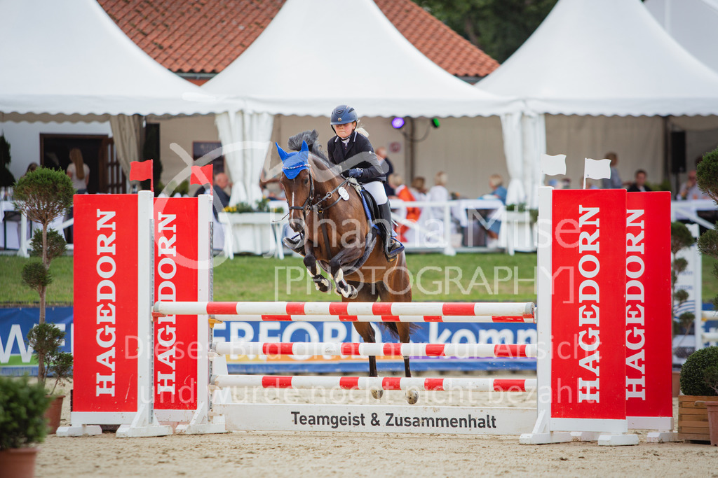 220730_BHO_PonyTrophy-421 | Deine schönsten Turniermomente als professionelle Fotos! Entdecke hochwertige Pferdesport-Fotografie im Online-Shop. Jetzt Fotos finden & bestellen!