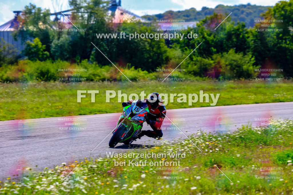 015-5589 | Hier findet Ihr Bilder von Touristenfahrten auf der Nürburgring Nordschleife oder von anderen Veranstaltungen die ich besucht habe. Viel Spass beim Durch Schauen 