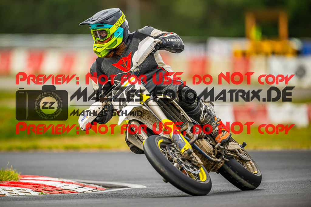 MaZZes_FotoMatrix_230702_6704 | S4