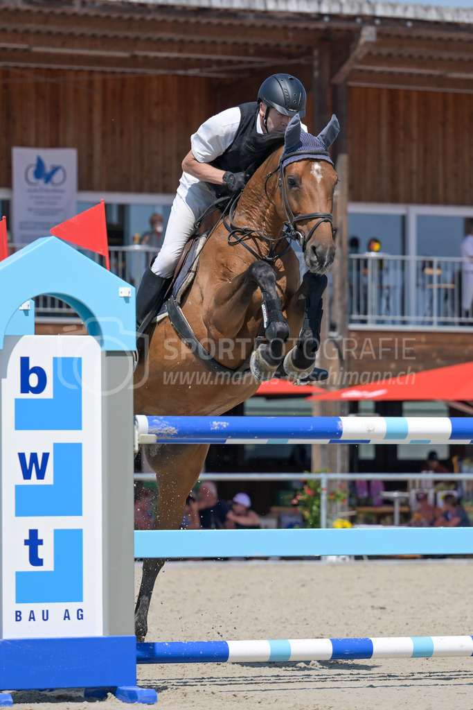 Pferdesporttage Winterthur - 19. July 2025 | Pferdesporttage WinterthurSandplatz Pferdesport-Arena, WinterthurBild: Sportfotografie Markus Aeschimann | www.markus-aeschimann.ch - Realisiert mit Pictrs.com